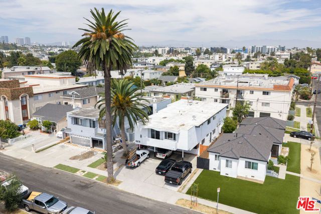 3670 Greenfield Avenue, Los Angeles, CA 90034
