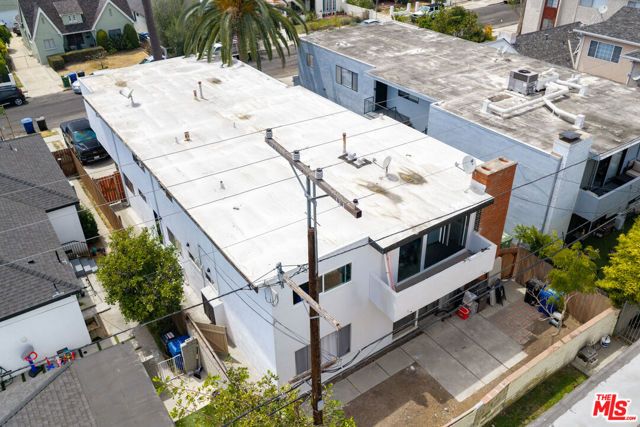 3670 Greenfield Avenue, Los Angeles, CA 90034