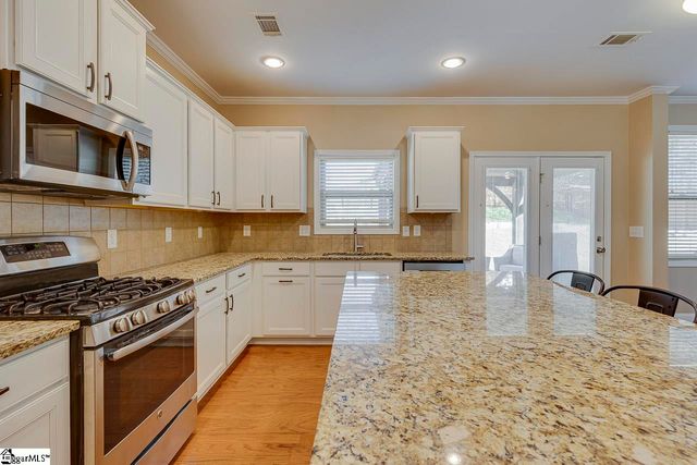 101 Trailwood Drive, Fountain Inn, SC 29644