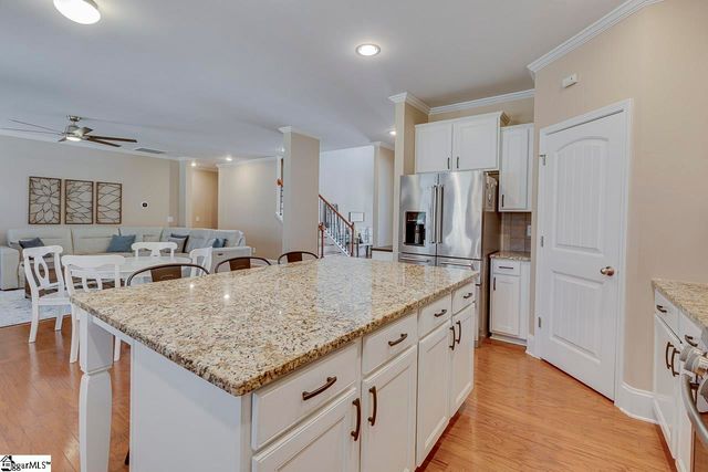101 Trailwood Drive, Fountain Inn, SC 29644