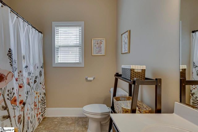 101 Trailwood Drive, Fountain Inn, SC 29644