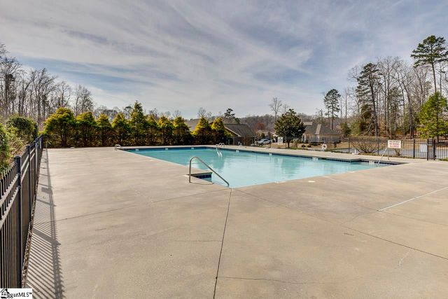 101 Trailwood Drive, Fountain Inn, SC 29644