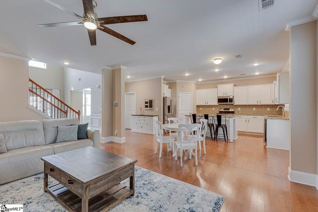 101 Trailwood Drive, Fountain Inn, SC 29644