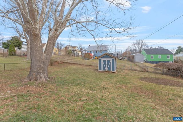 1214 GROVE ST, Charlottesville, VA 22903