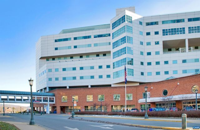 1214 GROVE ST, Charlottesville, VA 22903