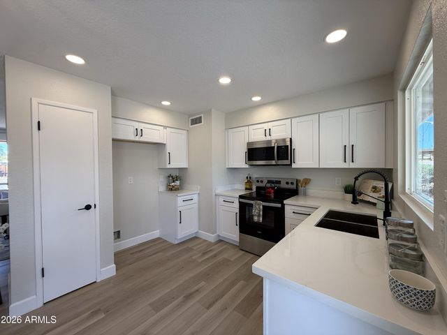 1491 W MOHAWK Lane, Phoenix, AZ 85027