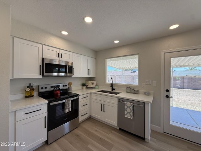 1491 W MOHAWK Lane, Phoenix, AZ 85027