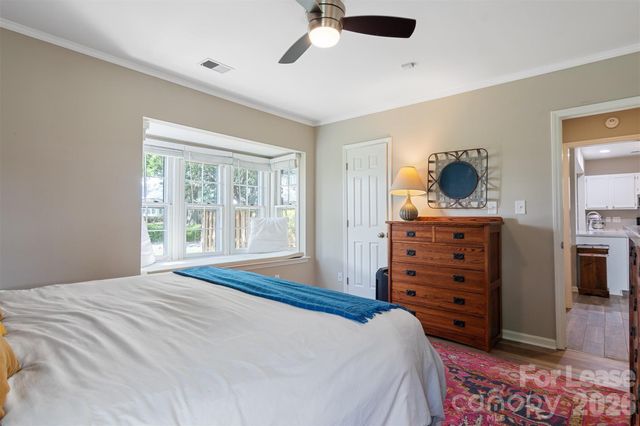 3700 Selwyn Farms Lane 4, Charlotte, NC 28209