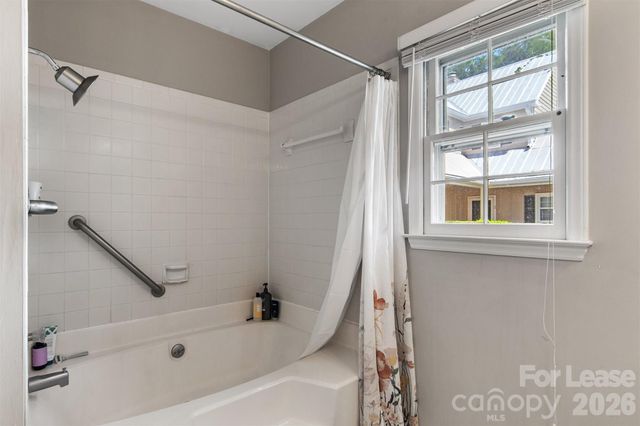 3700 Selwyn Farms Lane 4, Charlotte, NC 28209