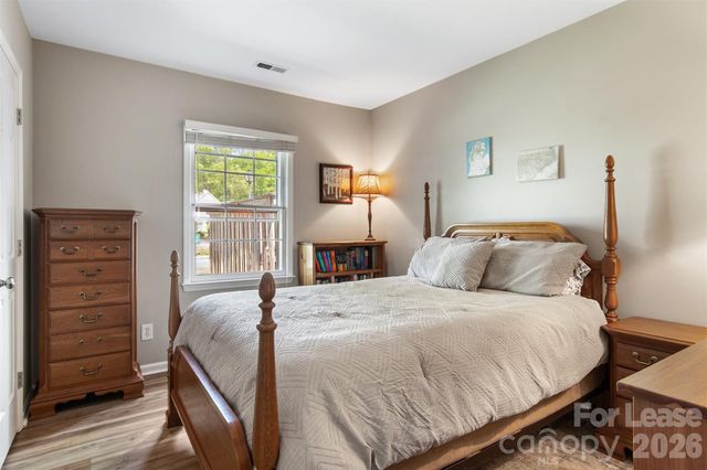 3700 Selwyn Farms Lane 4, Charlotte, NC 28209