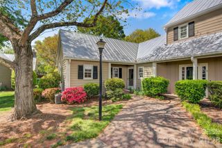 3700 Selwyn Farms Lane 4, Charlotte, NC 28209