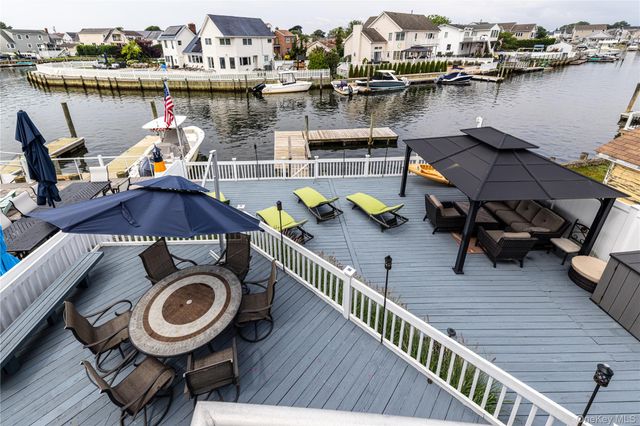 2590 Riverside Drive, Wantagh, NY 11793