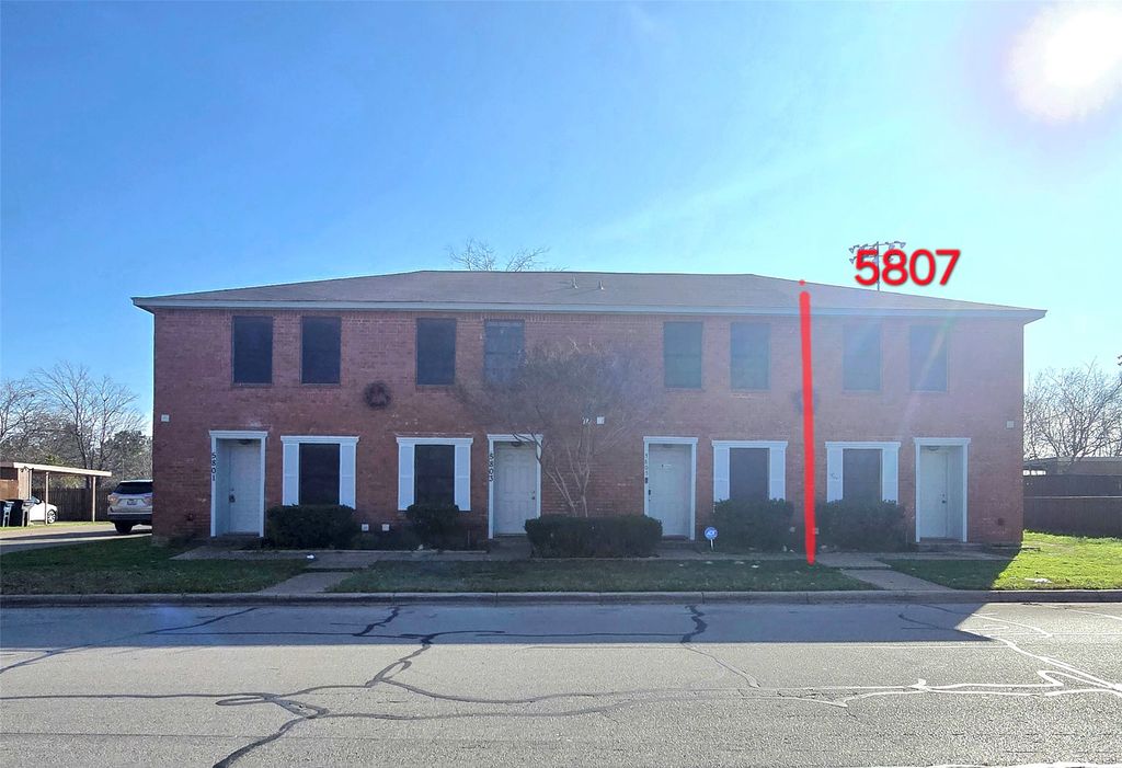 5801 Shadydell Drive 5807, Fort Worth, TX 76135