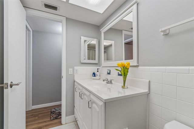 200 GLENNES LANE 112, Dunedin, FL 34698