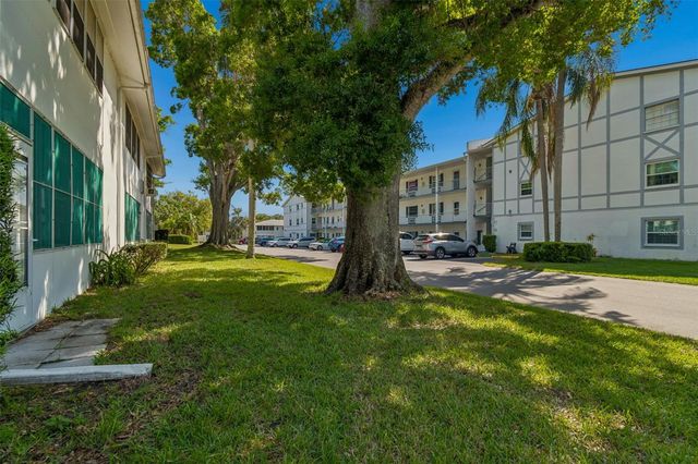 200 GLENNES LANE 112, Dunedin, FL 34698
