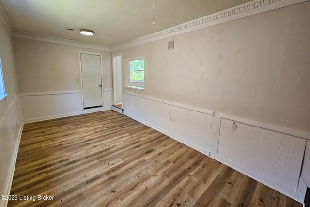 704 Drummond Way, Fairdale, KY 40118