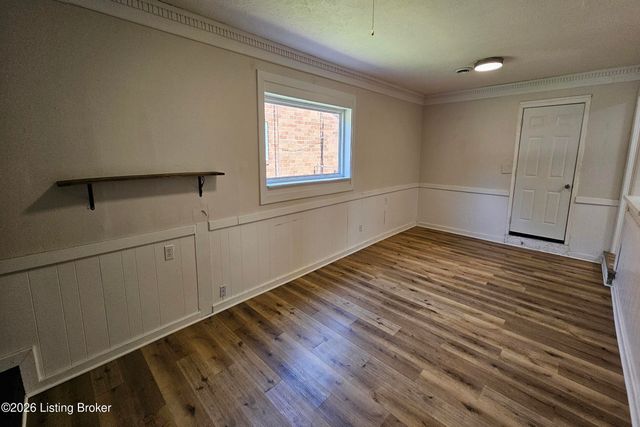704 Drummond Way, Fairdale, KY 40118