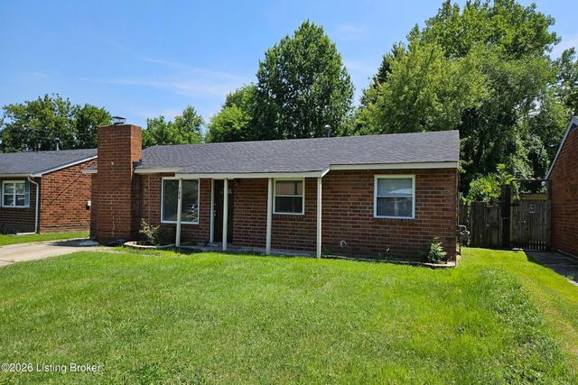 704 Drummond Way, Fairdale, KY 40118