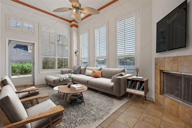 70 Creekwood Drive, Montgomery, TX 77356