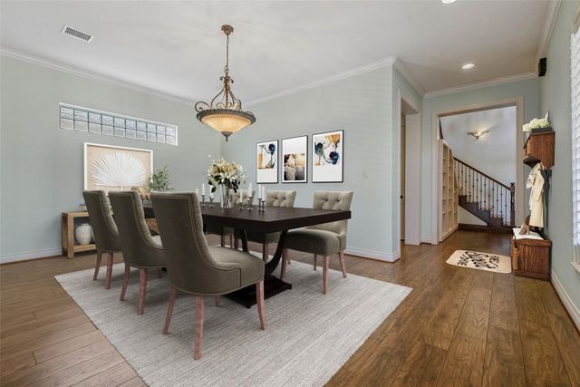 70 Creekwood Drive, Montgomery, TX 77356