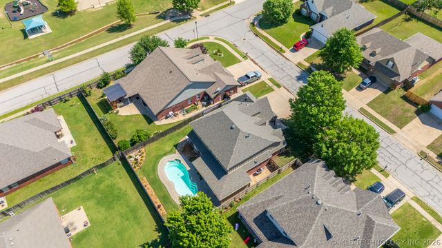 12006 S Tamarack Street, Jenks, OK 74037