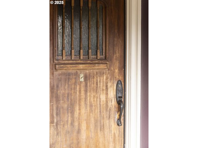 323 Se COWLS St, Mc Minnville, OR 97128
