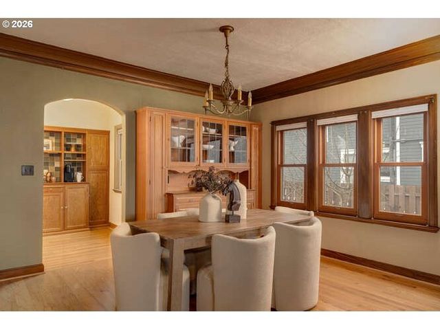 323 Se COWLS St, Mc Minnville, OR 97128