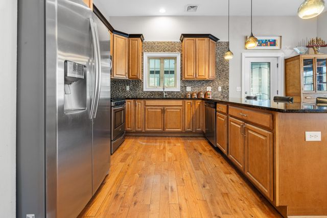 85 Limerick Lane, Arlington, VT 05250