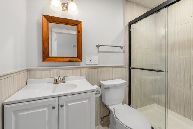 85 Limerick Lane, Arlington, VT 05250