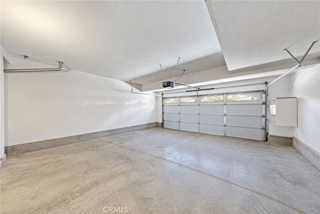 8765 E Banner Ridge, Anaheim, CA 92808