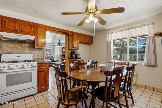 118 DEL PRADO Drive, Sunland Park, NM 88063