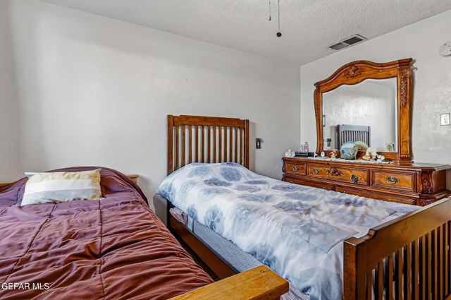 118 DEL PRADO Drive, Sunland Park, NM 88063