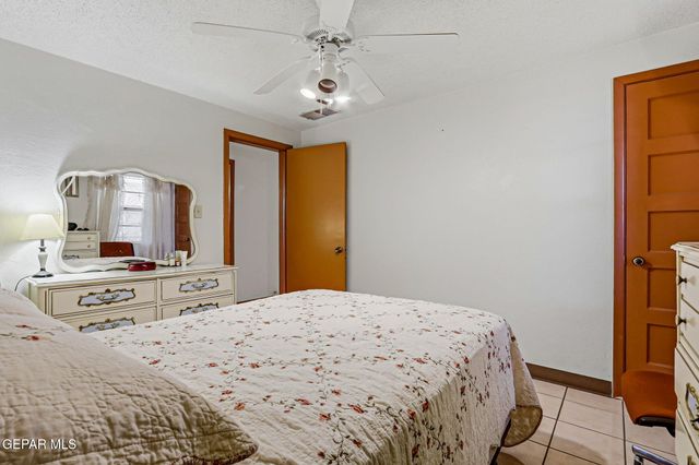 118 DEL PRADO Drive, Sunland Park, NM 88063