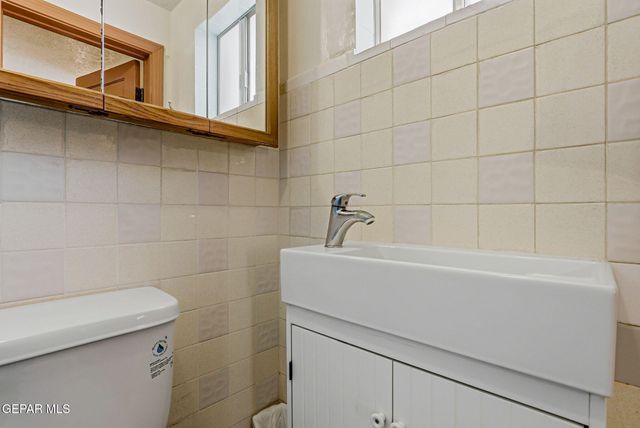 118 DEL PRADO Drive, Sunland Park, NM 88063