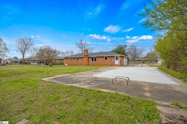 313 Rhodehaven Drive, Anderson, SC 29625