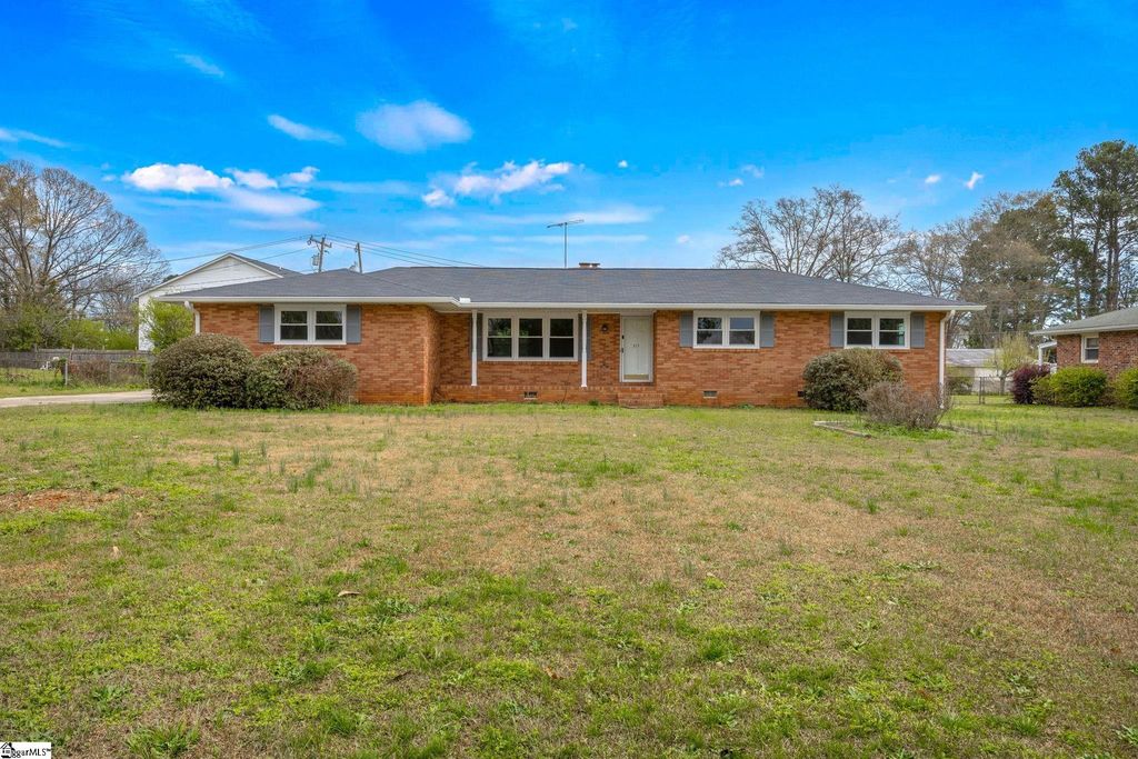 313 Rhodehaven Drive, Anderson, SC 29625