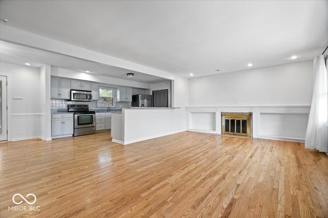 9780 Haverstick Road, Carmel, IN 46280