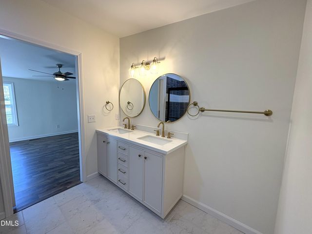 5565 Mcghees Mill Road, Semora, NC 27343