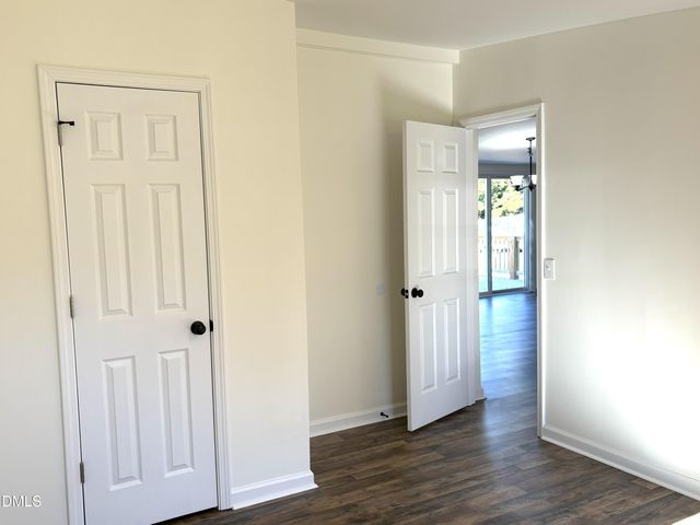 5565 Mcghees Mill Road, Semora, NC 27343