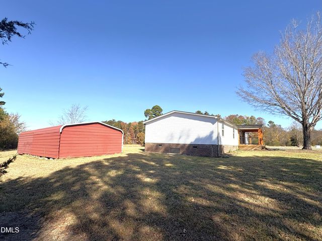 5565 Mcghees Mill Road, Semora, NC 27343