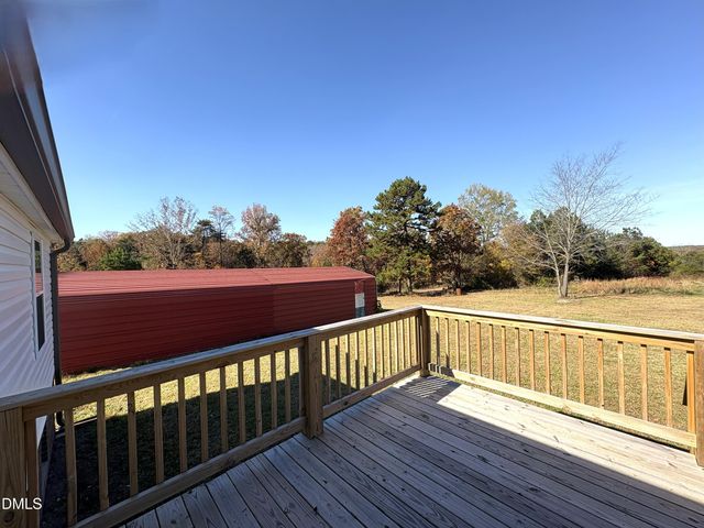 5565 Mcghees Mill Road, Semora, NC 27343