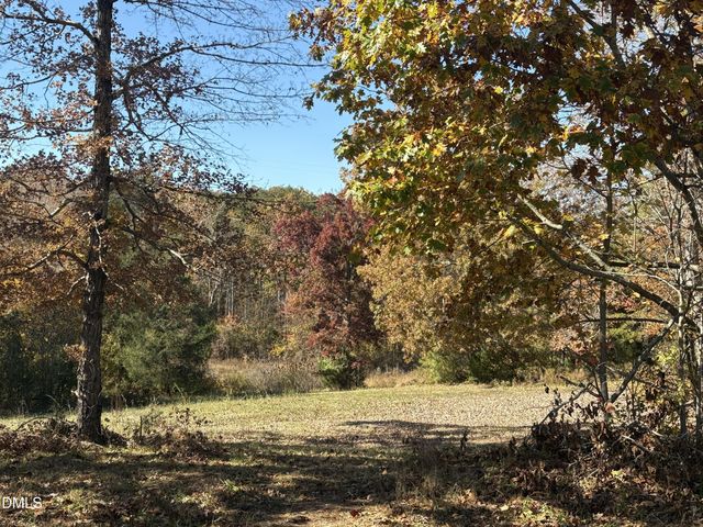 5565 Mcghees Mill Road, Semora, NC 27343