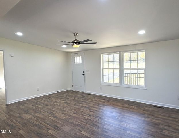 5565 Mcghees Mill Road, Semora, NC 27343