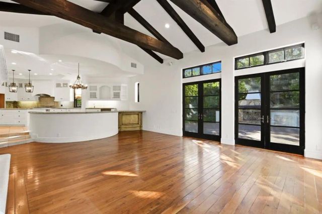 18325 Calle La Serra, Rancho Santa Fe, CA 92091