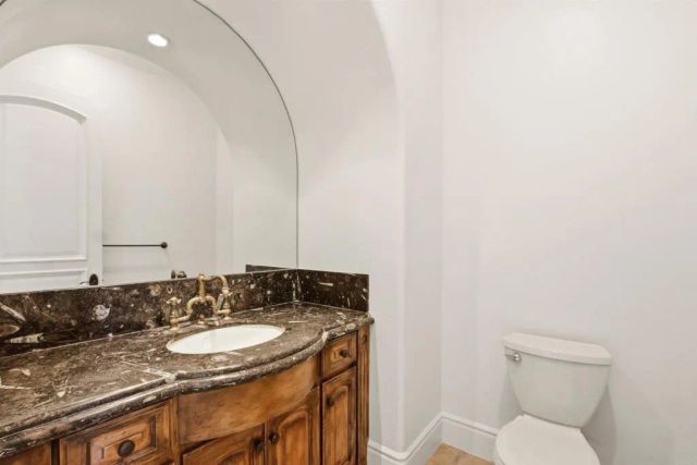 18325 Calle La Serra, Rancho Santa Fe, CA 92091