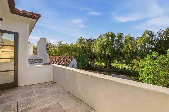 18325 Calle La Serra, Rancho Santa Fe, CA 92091