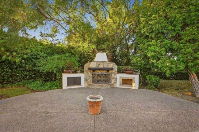 18325 Calle La Serra, Rancho Santa Fe, CA 92091