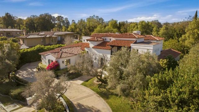 18325 Calle La Serra, Rancho Santa Fe, CA 92091