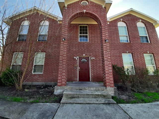 4542 Otterbury Drive C, Houston, TX 77039