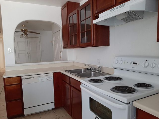 4542 Otterbury Drive C, Houston, TX 77039